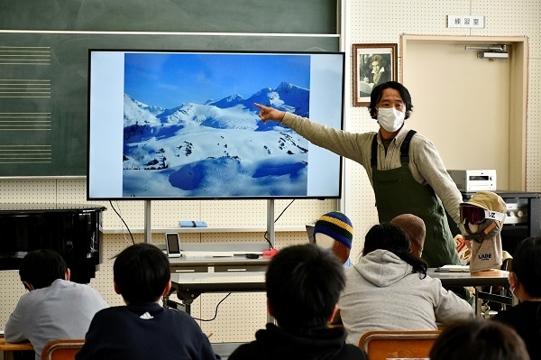 ニュース特急便　2022年2月（1）