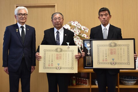 叙勲