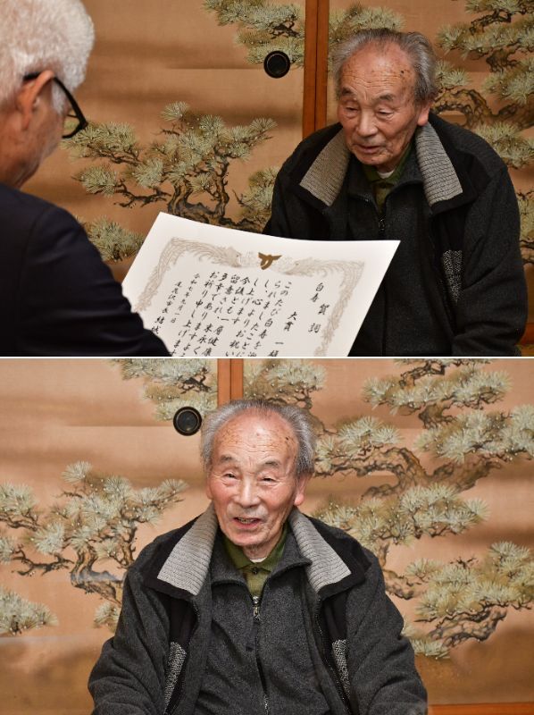 20251111賀詞伝達大貫一雄さん