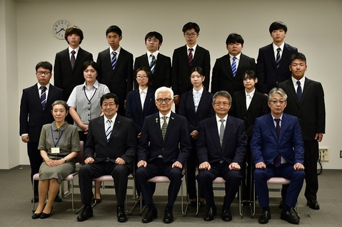 新規学卒地元就職者激励会